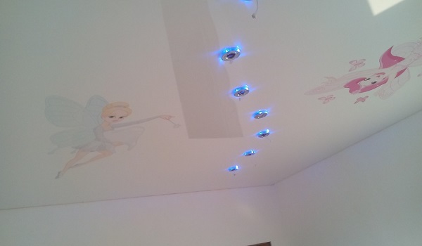 натяжной потолок для детской